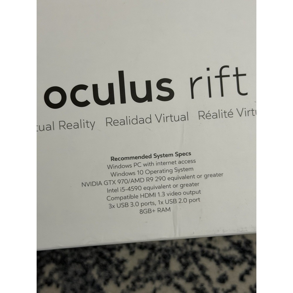 OCULUS Rift CV1 VR Headset Bundle – Complete PC VR System - Picture 5 of 6